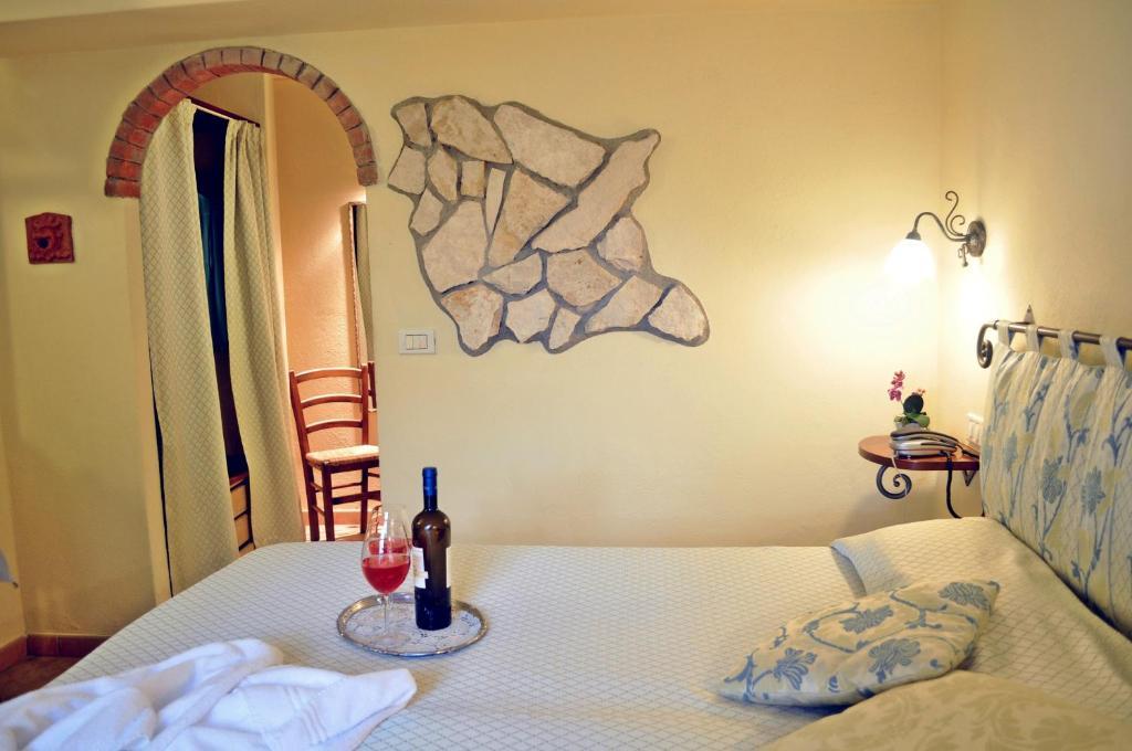 Hotel Tirrena Bike & Country Hotel ポルトフェッラーイオ 部屋 写真