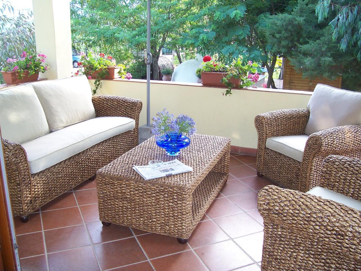 Hotel Tirrena Bike & Country Hotel ポルトフェッラーイオ エクステリア 写真